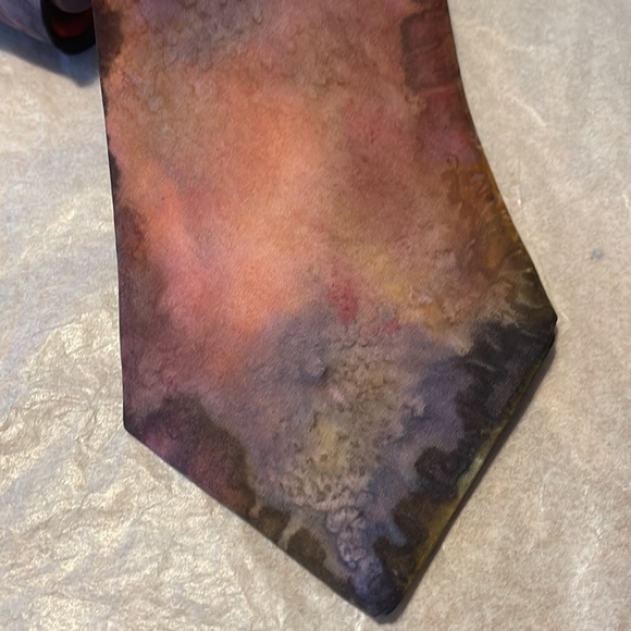 Used silk tie - Picture 2 of 8